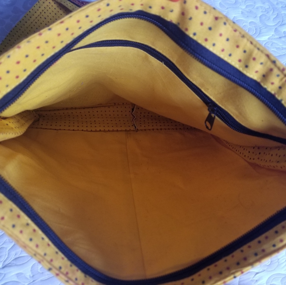 Women's Handbag. - Picture 6 of 6